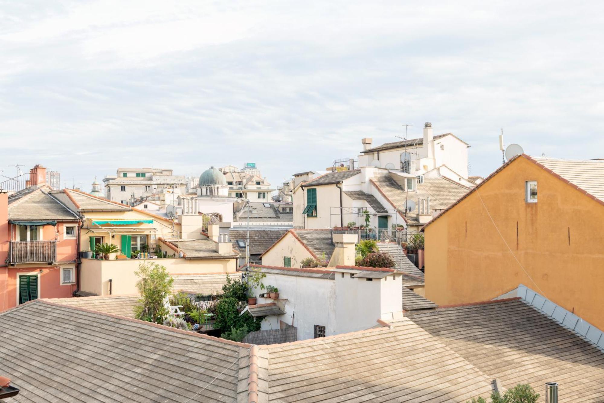 Cosy Apartment With Terrace Genoa Exterior photo